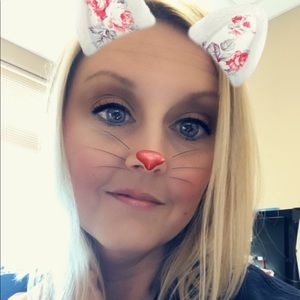 Meet your Posher, Christina